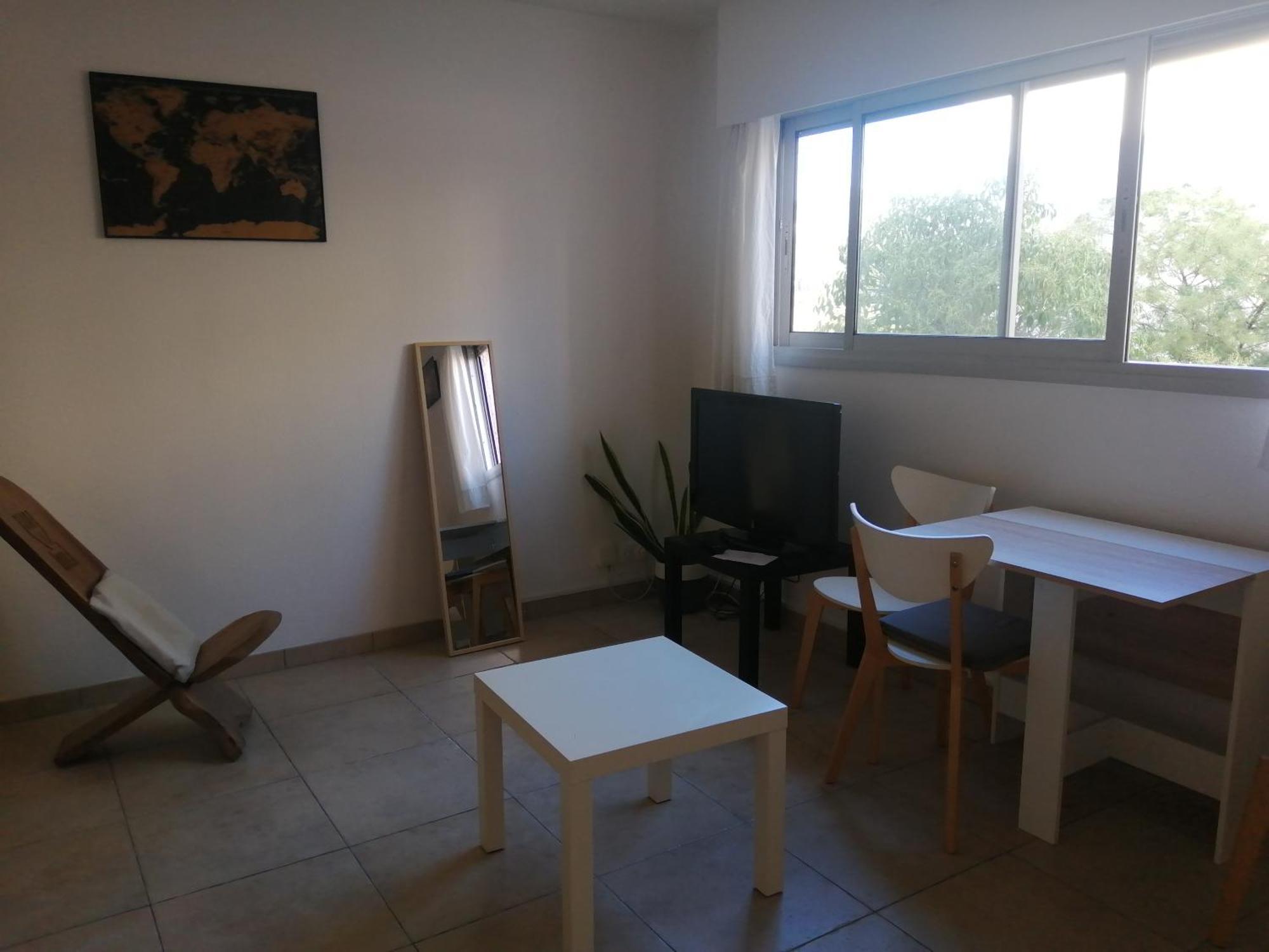 Studio dans résidence avec piscine et tennis Hyères Exterior foto